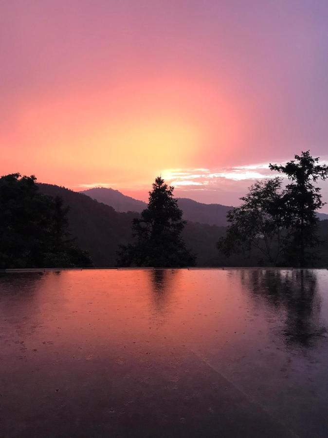 Bliss Bed And Breakfast หยูฉี ภายนอก รูปภาพ