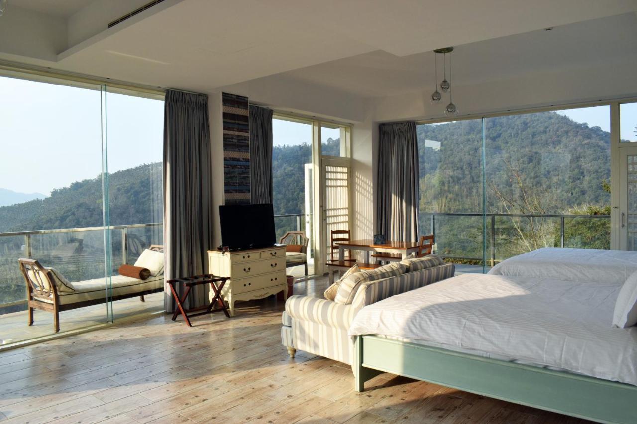 Bliss Bed And Breakfast หยูฉี ภายนอก รูปภาพ