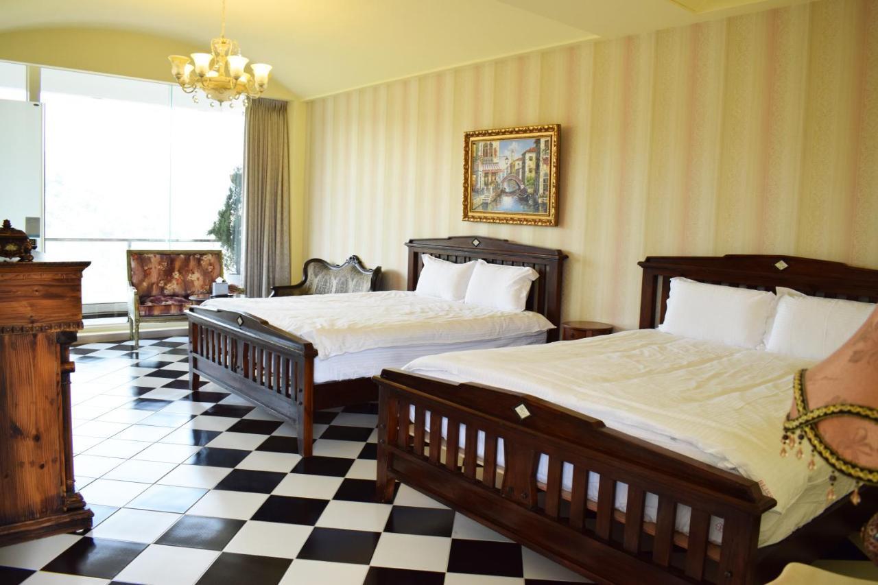 Bliss Bed And Breakfast หยูฉี ภายนอก รูปภาพ