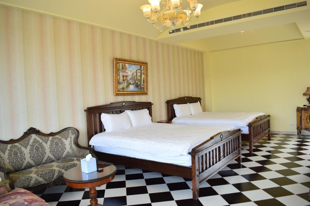 Bliss Bed And Breakfast หยูฉี ภายนอก รูปภาพ
