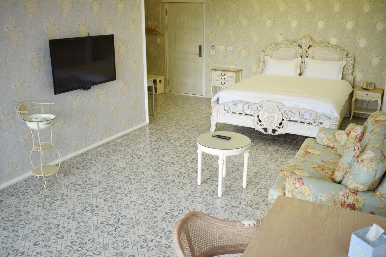 Bliss Bed And Breakfast หยูฉี ภายนอก รูปภาพ