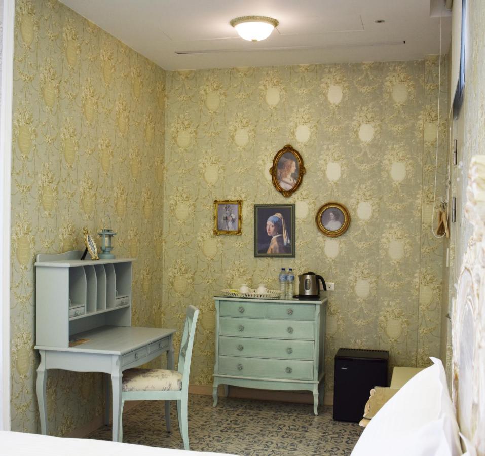 Bliss Bed And Breakfast หยูฉี ภายนอก รูปภาพ