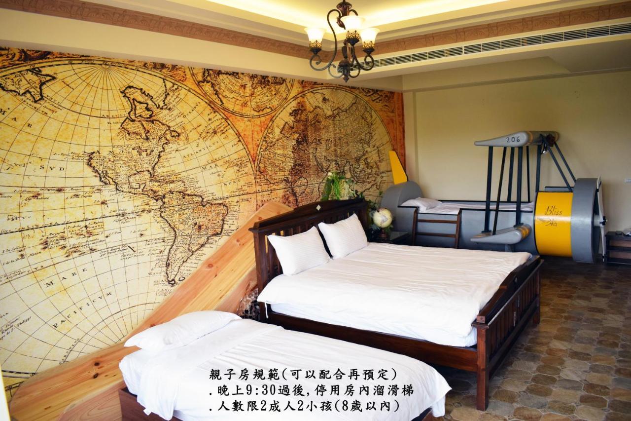 Bliss Bed And Breakfast หยูฉี ภายนอก รูปภาพ