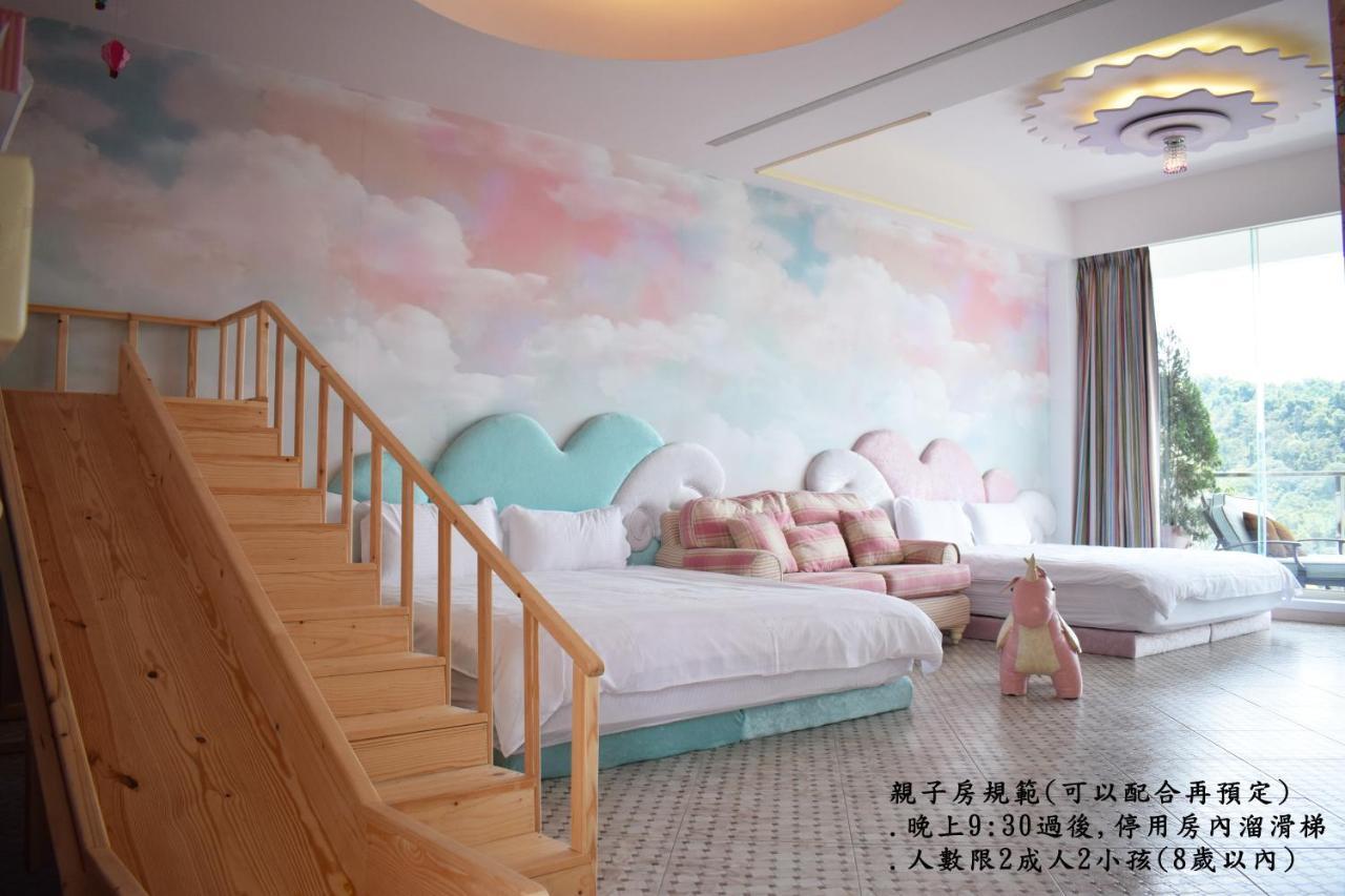 Bliss Bed And Breakfast หยูฉี ภายนอก รูปภาพ