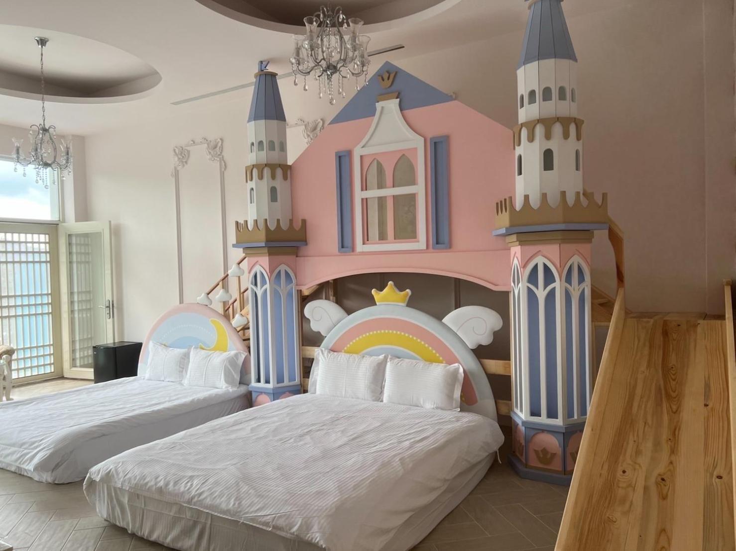 Bliss Bed And Breakfast หยูฉี ภายนอก รูปภาพ