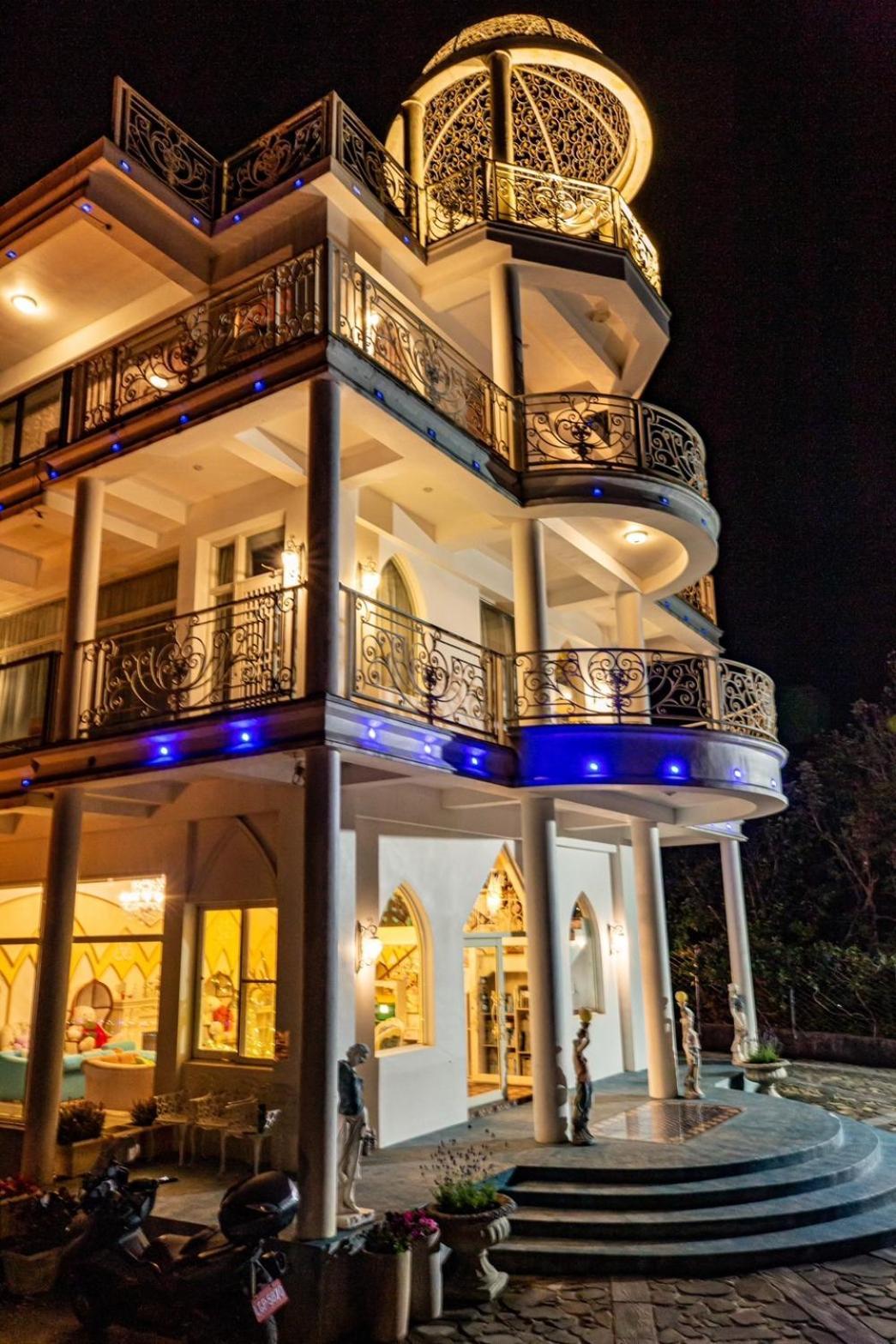 Bliss Bed And Breakfast หยูฉี ภายนอก รูปภาพ